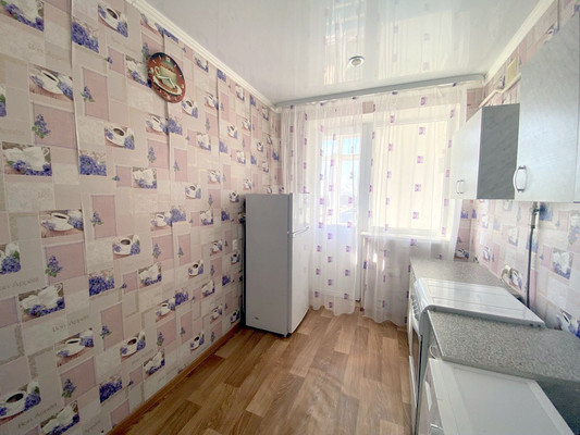 Продам двухкомнатную (2-комн.) квартиру, Красная ул, 13, Юбилейный п