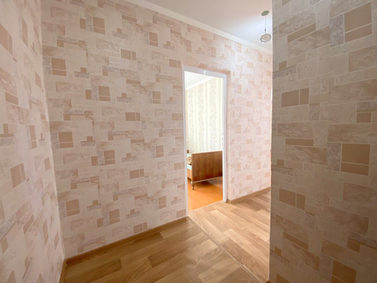 Продам двухкомнатную (2-комн.) квартиру, Красная ул, 13, Юбилейный п