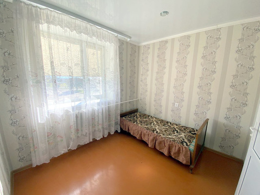 Продам двухкомнатную (2-комн.) квартиру, Красная ул, 13, Юбилейный п