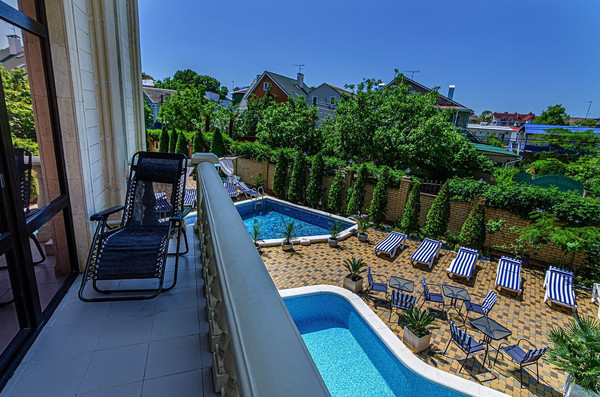 Продам гостиницу 1 618 м2, Приморский пер, 16, Витязево с