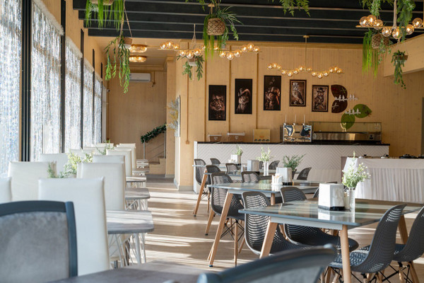 Продам гостиницу 1 618 м2, Приморский пер, 16, Витязево с