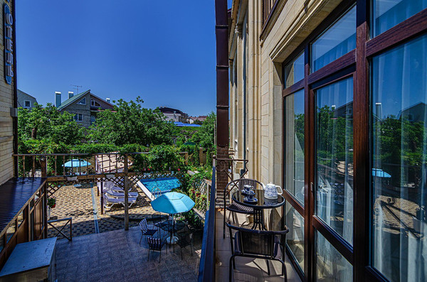 Продам гостиницу 1 618 м2, Приморский пер, 16, Витязево с