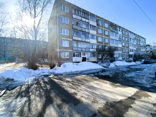 Продам трехкомнатную (3-комн.) квартиру, 21, им. Тельмана п