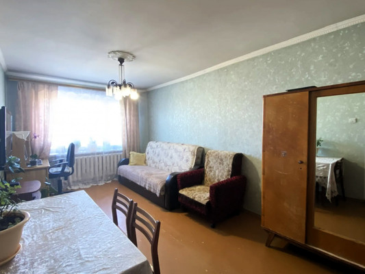 Продам трехкомнатную (3-комн.) квартиру, 21, им. Тельмана п