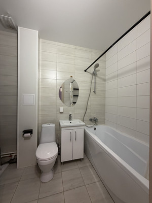 Продам однокомнатную (1-комн.) квартиру, Тосина ул, 6, Санкт-Петербург г