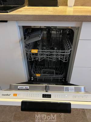 Сдам однокомнатную (1-комн.) квартиру, Ленинградская ул, 1к2 стр 1, Парголово п