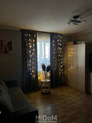 Сдам однокомнатную (1-комн.) квартиру, Ленинградская ул, 1к2 стр 1, Парголово п