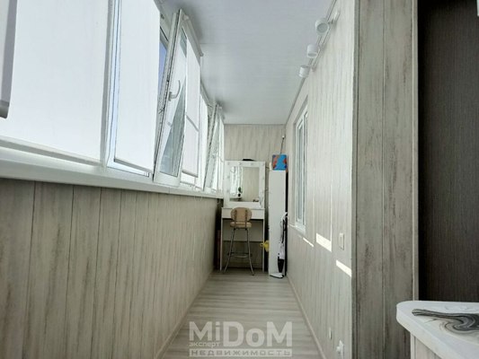 Сдам однокомнатную (1-комн.) квартиру, Ленинградская ул, 1к2 стр 1, Парголово п