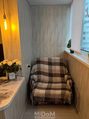 Сдам однокомнатную (1-комн.) квартиру, Ленинградская ул, 1к2 стр 1, Парголово п