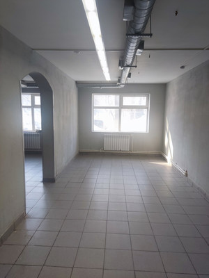 Сдам торговое помещение 169 м2, Фатыха Амирхана ул, 33, Казань г