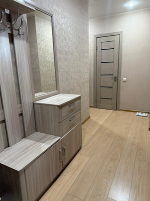 Продам двухкомнатную (2-комн.) квартиру, Колхозная ул, 20, Услонь д