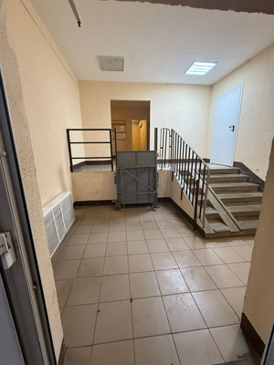 Продам двухкомнатную (2-комн.) квартиру, Колхозная ул, 20, Услонь д