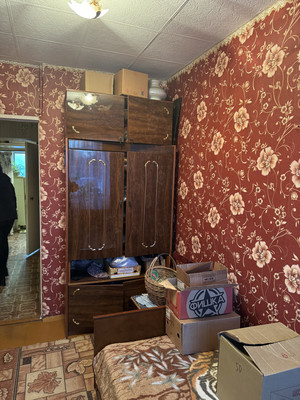 Продам трехкомнатную (3-комн.) квартиру, Ленинградская ул, 7, Сольцы г