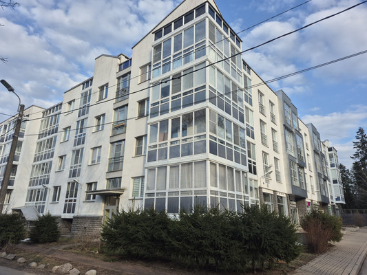 Продам однокомнатную (1-комн.) квартиру, Гражданская ул, 1А, Зеленогорск г