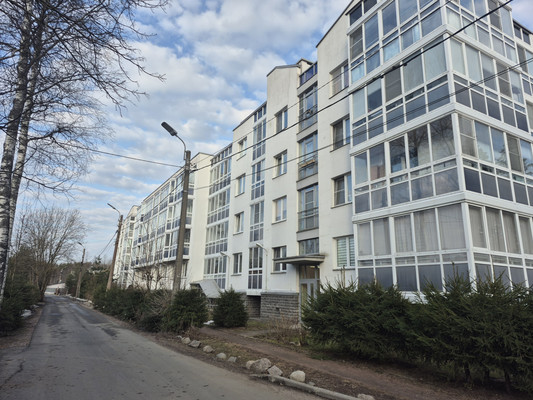 Продам однокомнатную (1-комн.) квартиру, Гражданская ул, 1А, Зеленогорск г