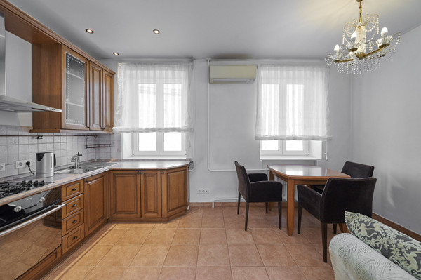 Продам двухкомнатную (2-комн.) квартиру, Скаковая ул, 18, Москва г