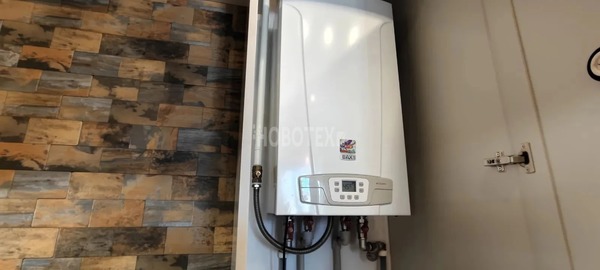 Продам двухкомнатную (2-комн.) квартиру, Ленина ул, 8В, Горячий Ключ г