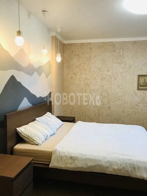 Продам двухкомнатную (2-комн.) квартиру, Ленина ул, 8В, Горячий Ключ г