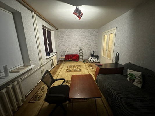 Продам двухкомнатную (2-комн.) квартиру, 7, Просторный мкр