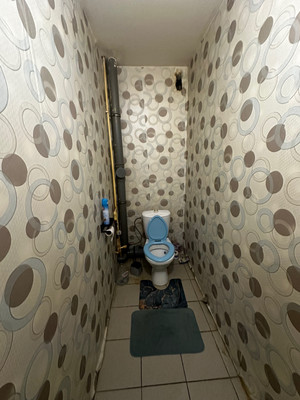 Продам двухкомнатную (2-комн.) квартиру, 7, Просторный мкр