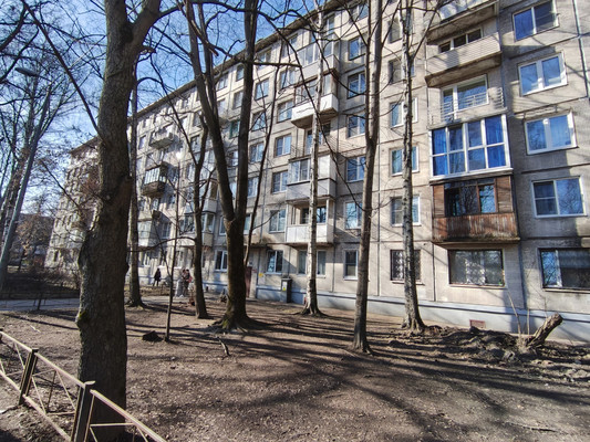 Продам двухкомнатную (2-комн.) квартиру, Ланское ш, 10к5, Санкт-Петербург г