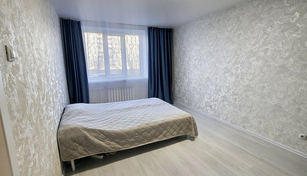 Продам однокомнатную (1-комн.) квартиру, Будапештская ул, 98к1, Санкт-Петербург г