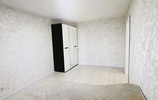 Продам однокомнатную (1-комн.) квартиру, Будапештская ул, 98к1, Санкт-Петербург г