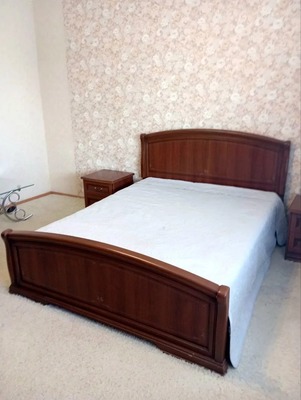 Продам однокомнатную (1-комн.) квартиру, Коминтерна ул, 8, Ханты-Мансийск г