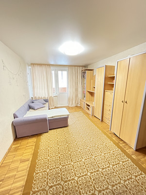 Продам двухкомнатную (2-комн.) квартиру, Инициативная ул, 76, Люберцы г