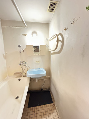 Продам двухкомнатную (2-комн.) квартиру, Инициативная ул, 76, Люберцы г