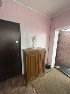 Продам коттедж, Майская ул, 16, Емельяново пгт, 0 км от города