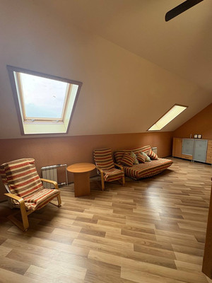 Продам коттедж, Майская ул, 16, Емельяново пгт, 0 км от города