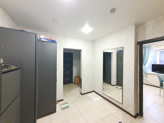 Продам двухкомнатную (2-комн.) квартиру, Жуковского ул, 2Б, Липецк г