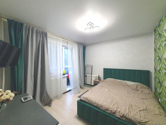 Продам двухкомнатную (2-комн.) квартиру, Жуковского ул, 2Б, Липецк г