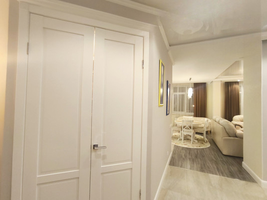 Продам трехкомнатную (3-комн.) квартиру, Бачуринская ул, 19, Коммунарка п