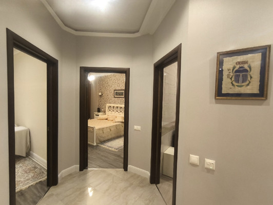 Продам трехкомнатную (3-комн.) квартиру, Бачуринская ул, 19, Коммунарка п