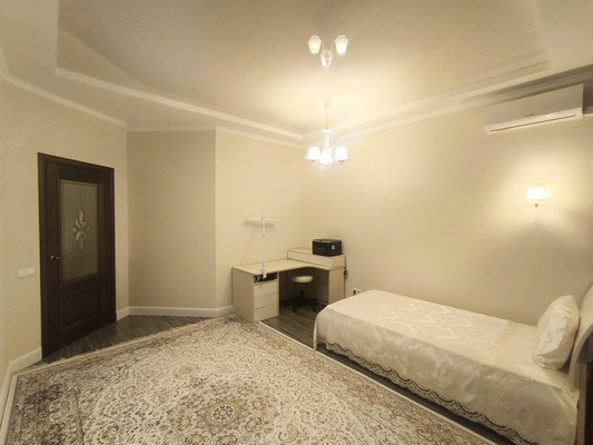 Продам трехкомнатную (3-комн.) квартиру, Бачуринская ул, 19, Коммунарка п