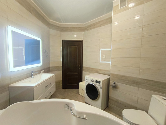 Продам трехкомнатную (3-комн.) квартиру, Бачуринская ул, 19, Коммунарка п