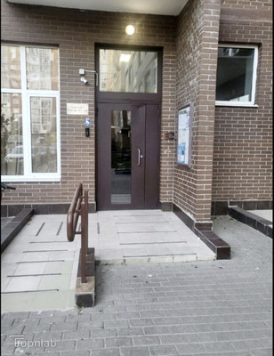 Продам трехкомнатную (3-комн.) квартиру, Бачуринская ул, 19, Коммунарка п