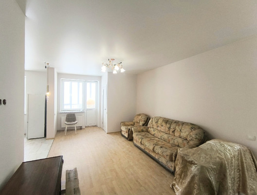 Продам двухкомнатную (2-комн.) квартиру, Надымский проезд, 134к1, Городище д