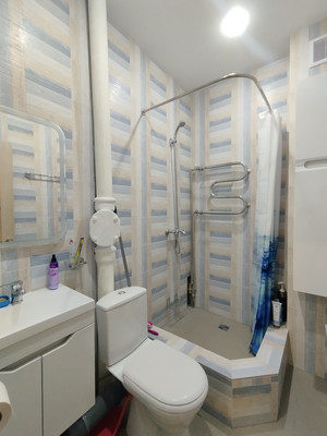 Продам однокомнатную (1-комн.) квартиру, Профсоюзная ул, 6, Бор г