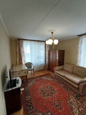 Продам двухкомнатную (2-комн.) квартиру, 1-я Владимирская ул, 18к3, Москва г