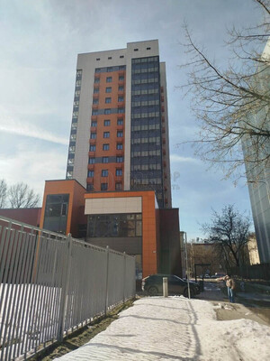 Продам трехкомнатную (3-комн.) квартиру, Новогиреевская ул, 5Ак1, Москва г