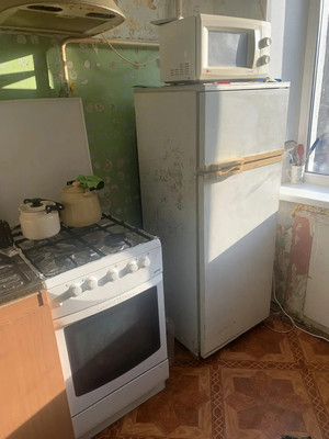 Продам двухкомнатную (2-комн.) квартиру, Горького ул, 17, Малино рп