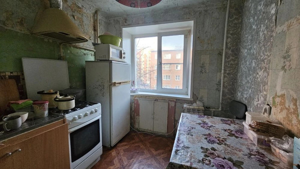 Продам двухкомнатную (2-комн.) квартиру, Горького ул, 17, Малино рп