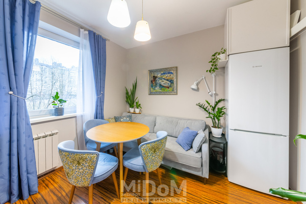 Продам однокомнатную (1-комн.) квартиру, Комендантский пр-кт, 20к2, Санкт-Петербург г