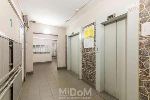 Продам однокомнатную (1-комн.) квартиру, Комендантский пр-кт, 20к2, Санкт-Петербург г