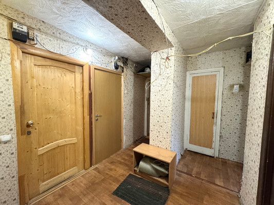 Продам комнату в 5-комн. квартире, Танкиста Хрустицкого ул, 106а, Санкт-Петербург г