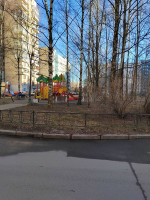 Продам двухкомнатную (2-комн.) квартиру, Маршала Захарова ул, 27к3, Санкт-Петербург г