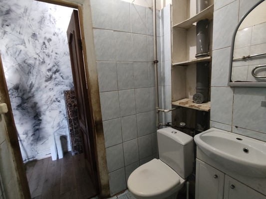 Продам трехкомнатную (3-комн.) квартиру, Мерецкова-Волосова ул, 1/1, Великий Новгород г